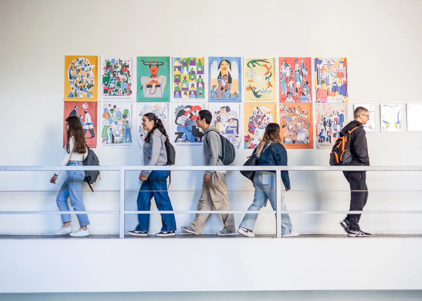 Alunos da EPB em galeria de arte